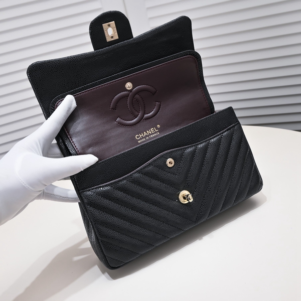 シャネルバッグ着用イメージ